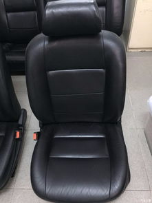 愛車雖報廢，真皮座椅卻依舊閃亮 轉讓988三廂完美座椅